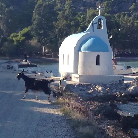Limni Vouliagmenis Feriehus Loutráki